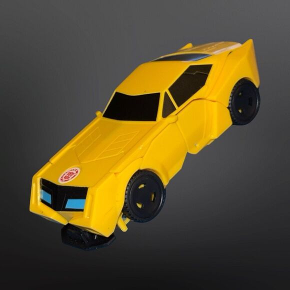 Transformers 1 Step Changer Bumblebee Plastic Action Figure B17 - Picture 8 of 10